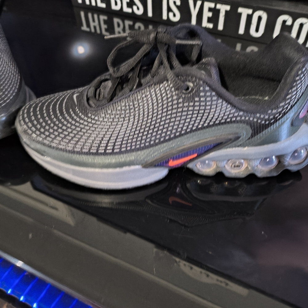 Women's Nike shoes